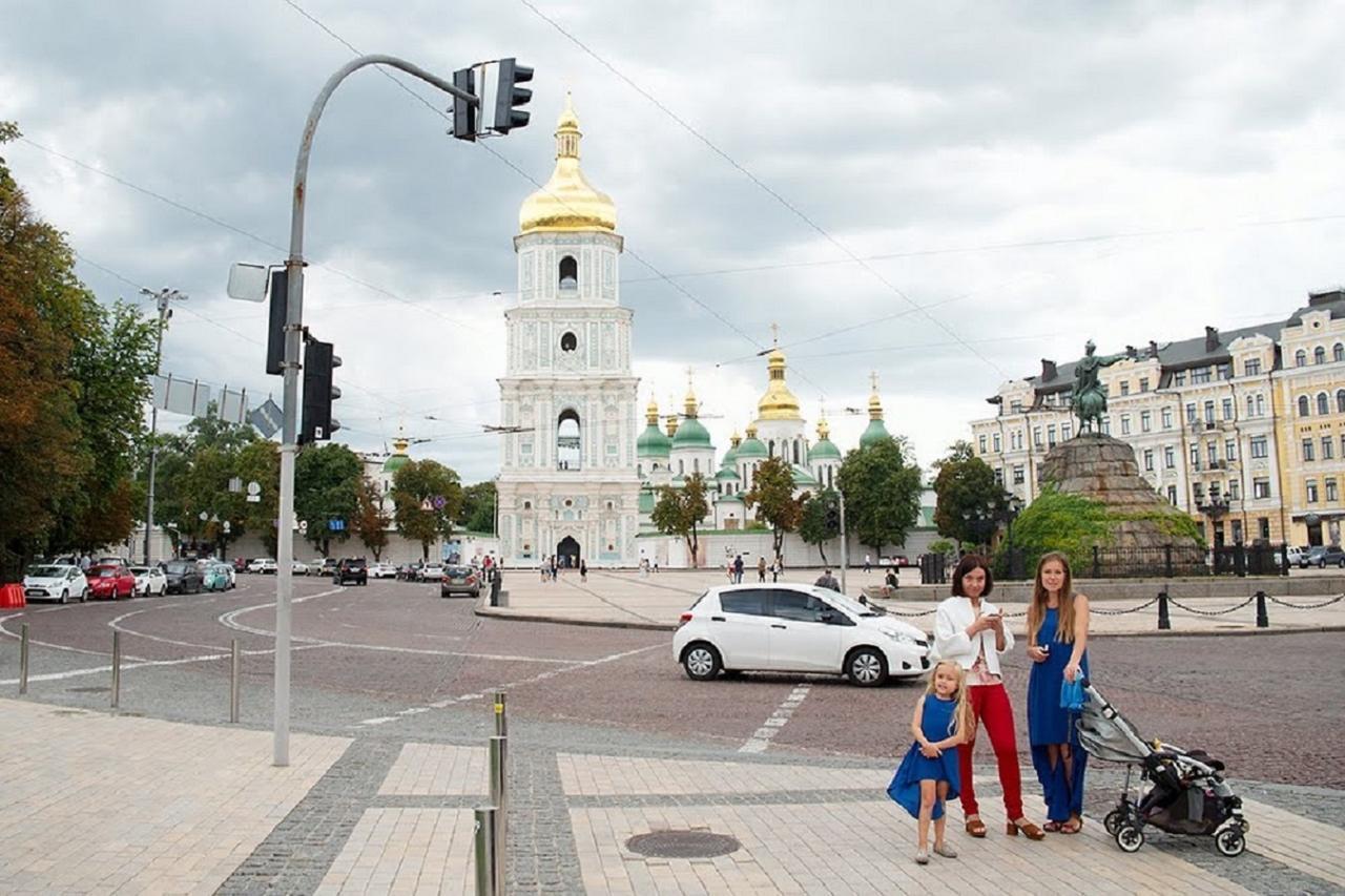 Podil Apart Near Poschtova Square History Center Kyjev Exteriér fotografie